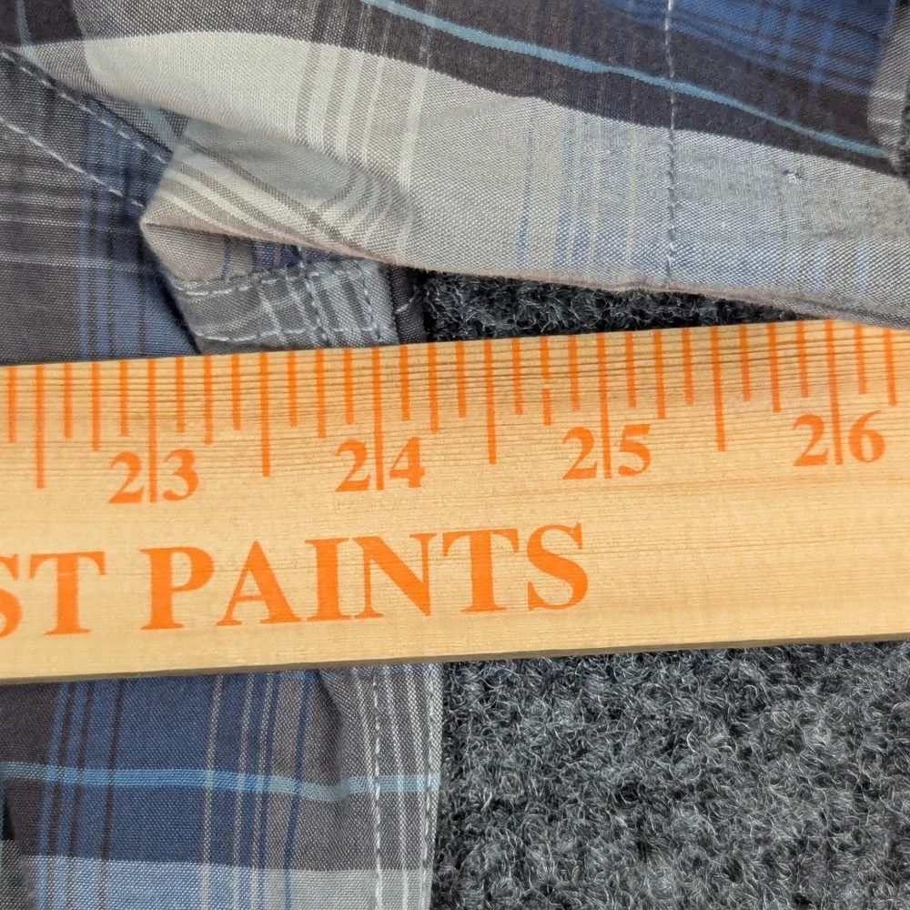 The North Face Mens XL Blue Grey Plaid Short Sleeve Button Up Shirt Logo Tag